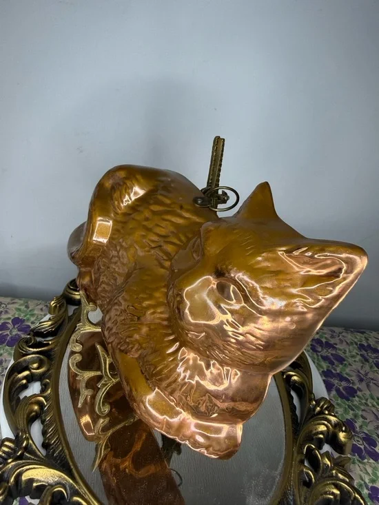 Vintage Copper Cat mold wall hanging - Picture 10 of 10